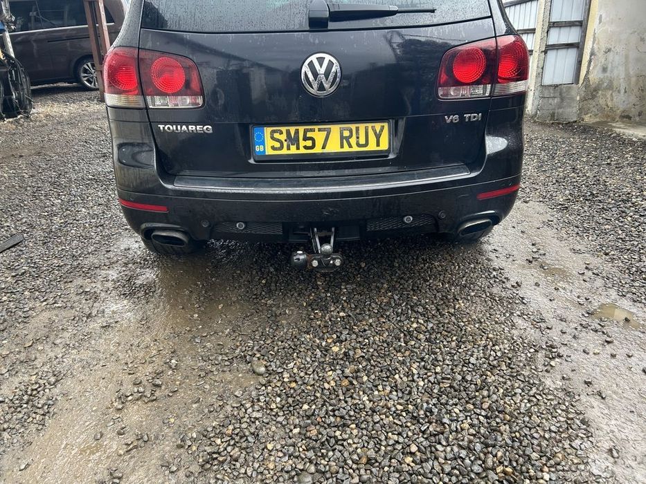 Haion Cu Luneta Volkswagen Touareg 7L facelift 2007 - 2011 SUV 4 Usi NEGRU (1221)