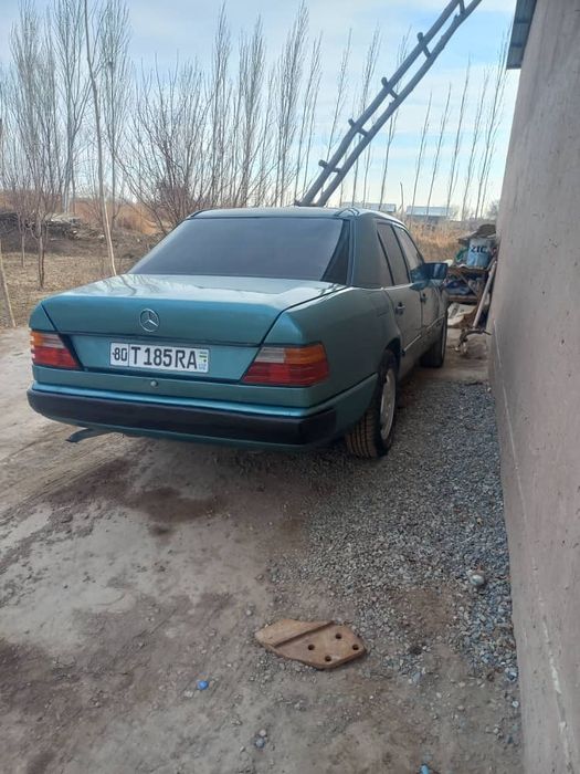 Mercedes Benz w124