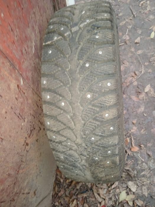 Продам зимние шины