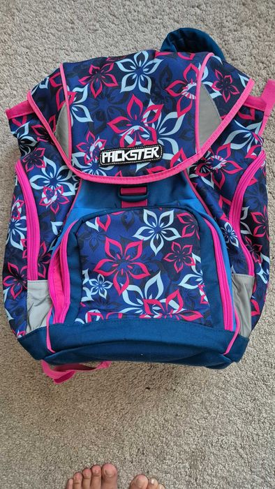 ученическа раница анатомична ергономична