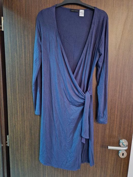Vand rochie de zi