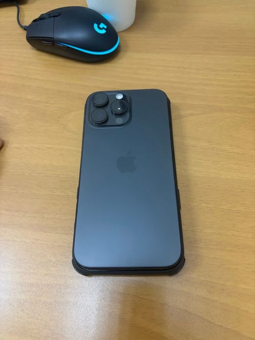 iPhone 16 PRO de 256 GB cu 100% Bateria