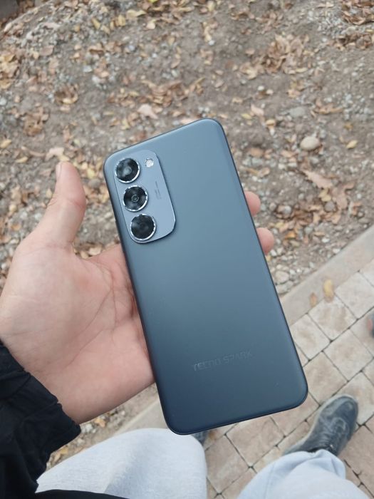 Техно спарк 40 про +