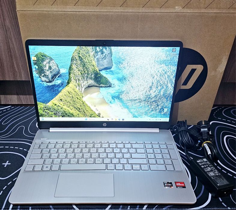 Hp laptop 15 ssd512,Ozu16, 6 ядерный!