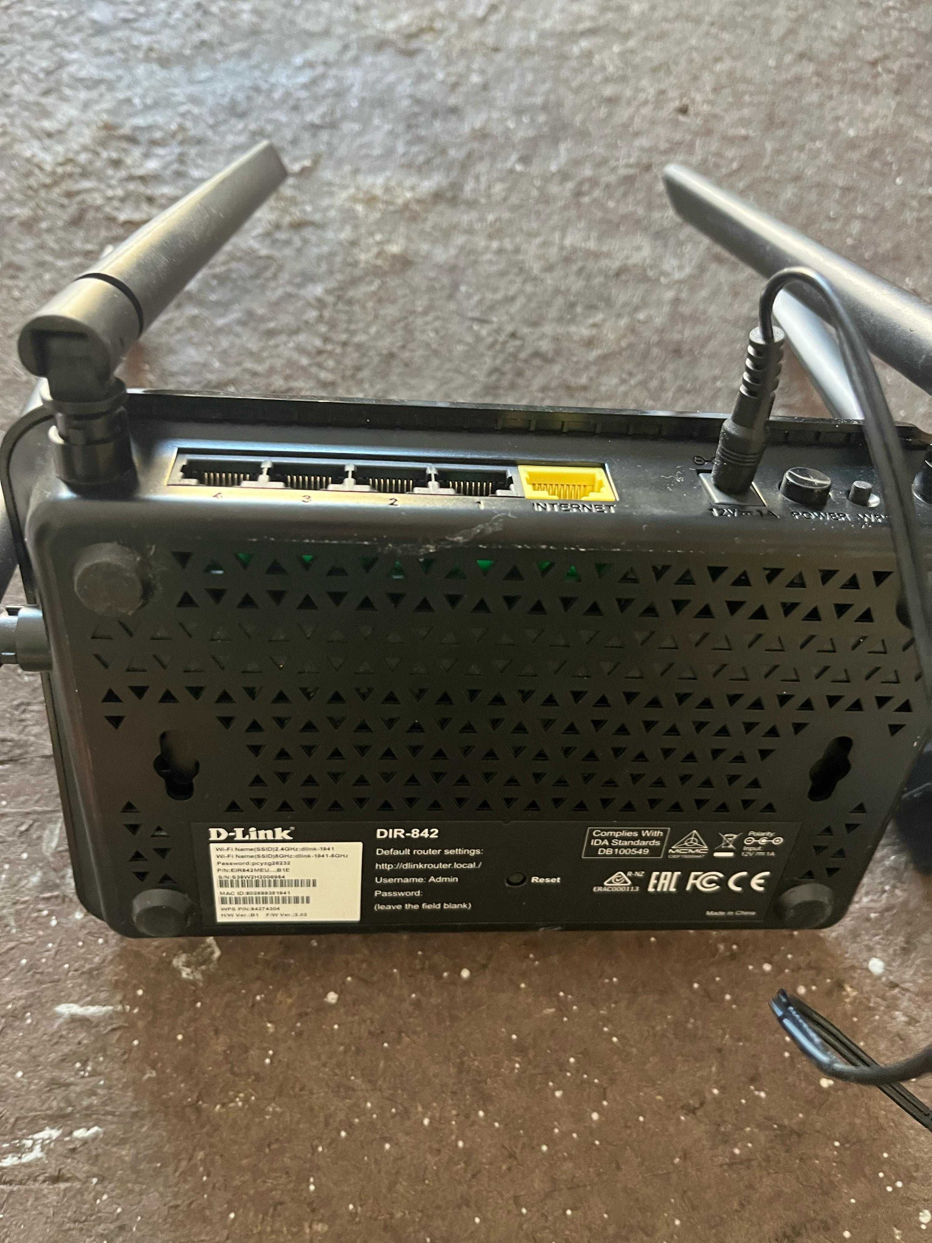 Vand routere wi-fi diferite