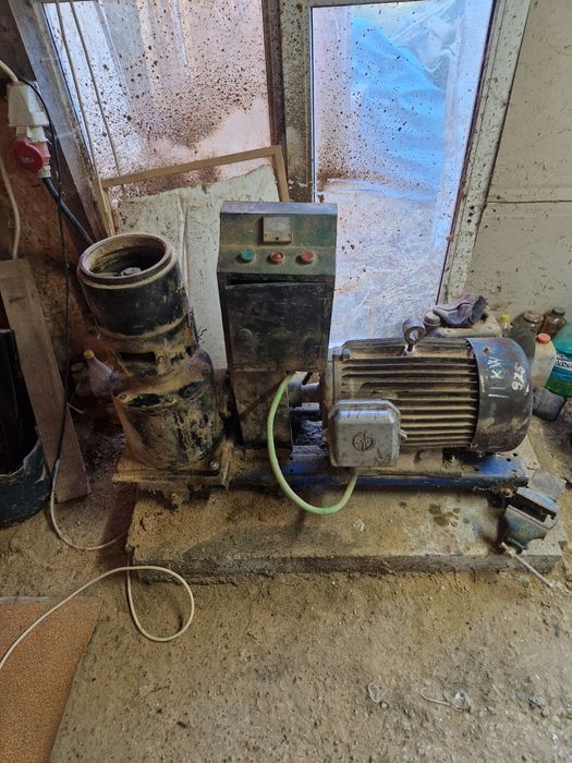 Presa peleti 11 kw