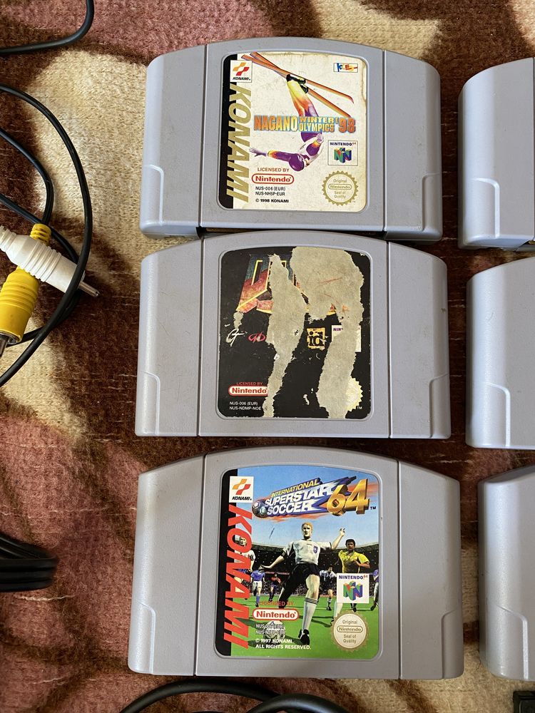 Nintendo 64 + 9 игри - Цял комплект конзола игра с всичко необходимо
