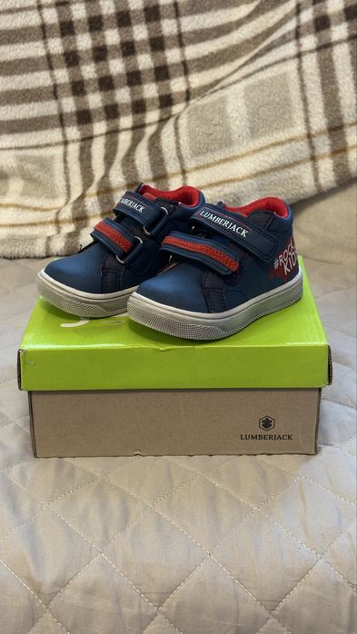 Adidasi Lumberjack, marime 20
