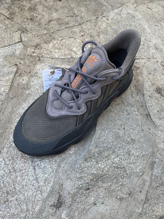 Adidas ozweego tr