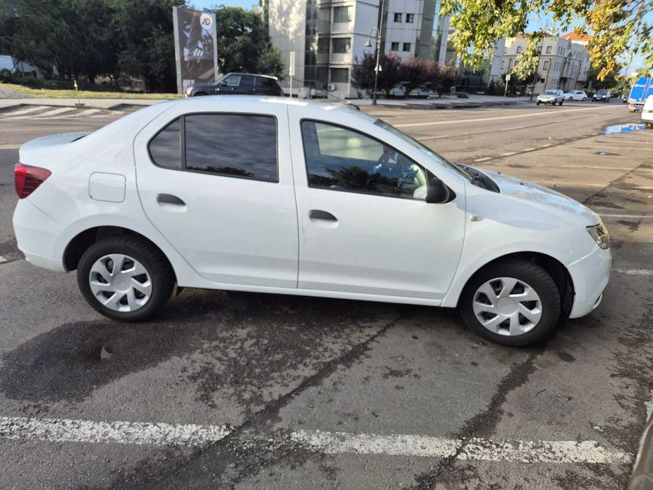 Vand Dacia logan