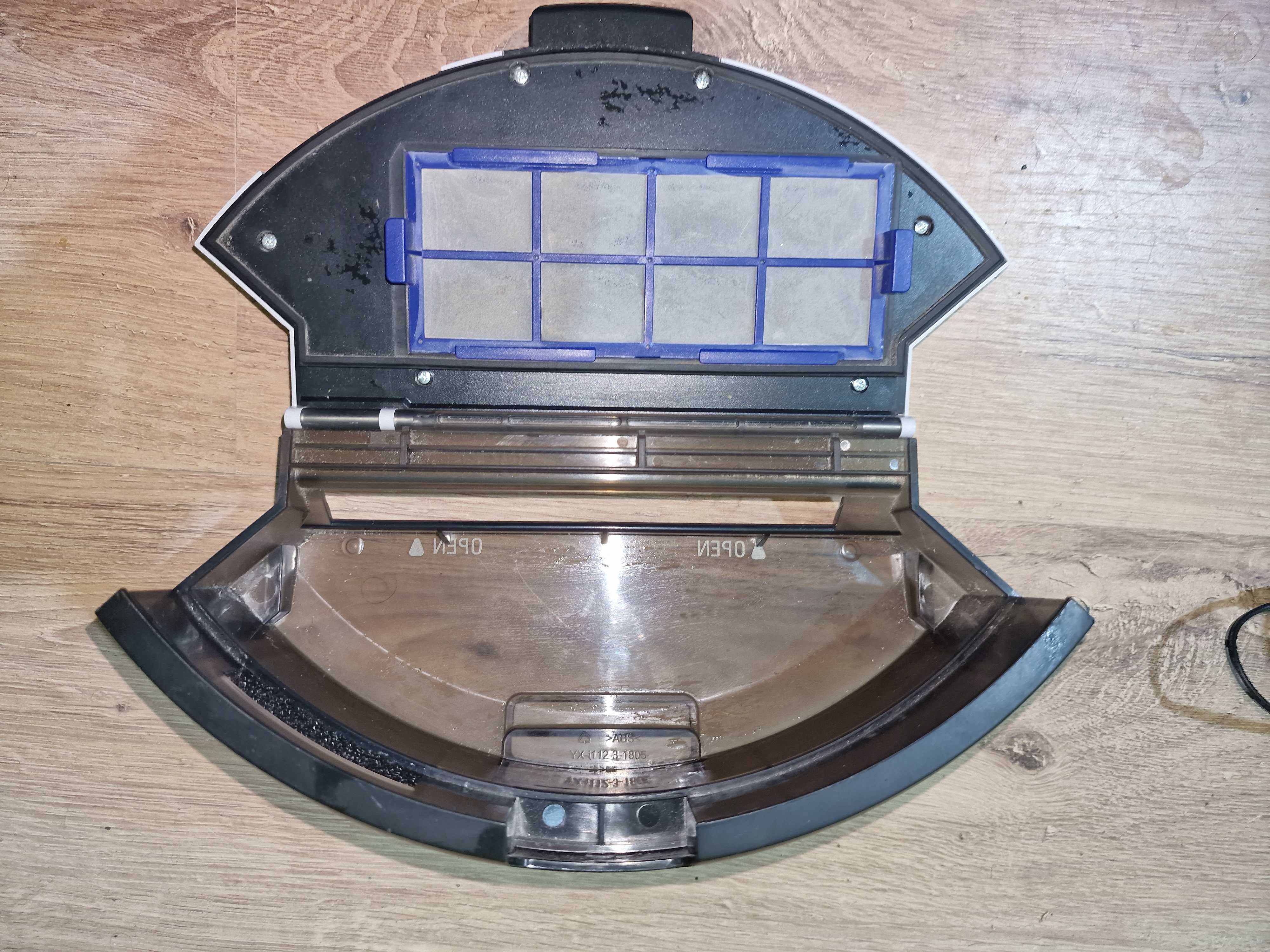 Vand aspirator Rowenta XPlorer serie 45 in garantie 400 ron