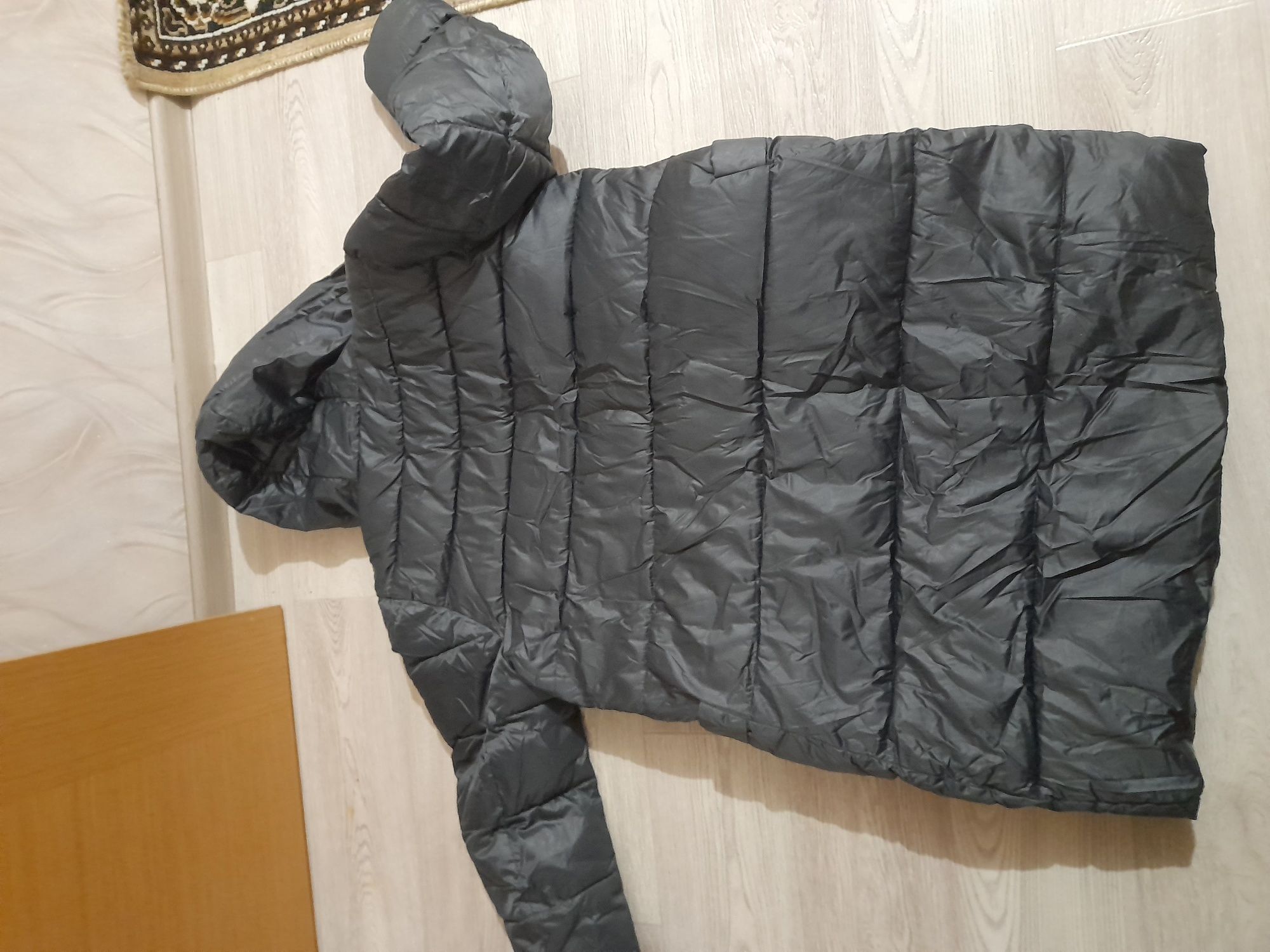 Продам Куртка зимняя
