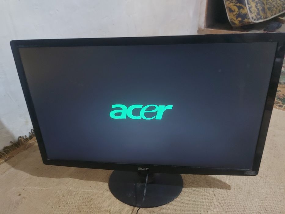 Продам монитор в хорошем рабочем состоянии