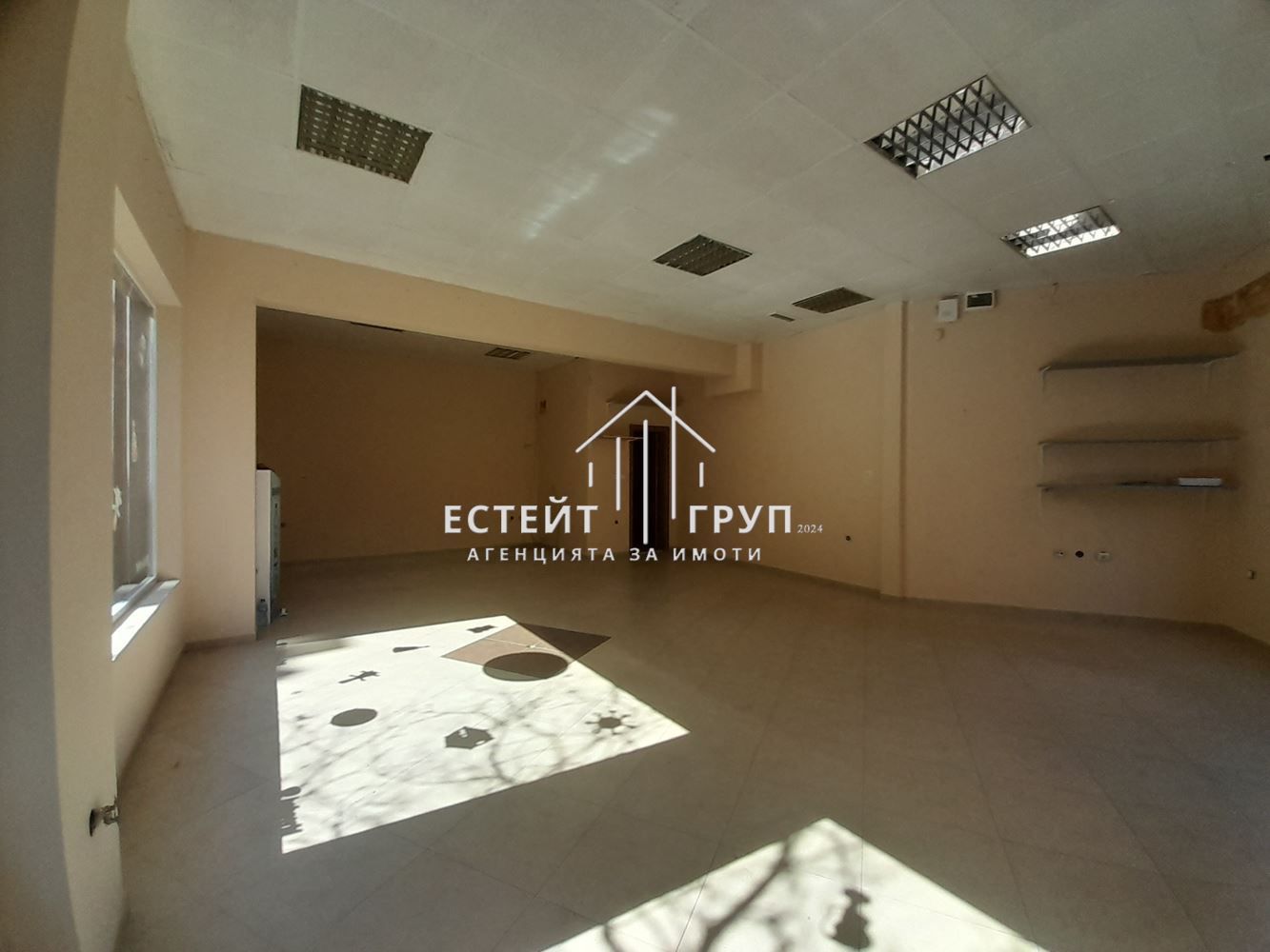 Магазин в Варна-Христо Ботев площ 50 кв.м