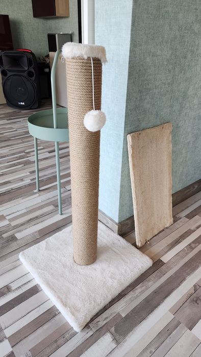 Продавам кула за игра на котки