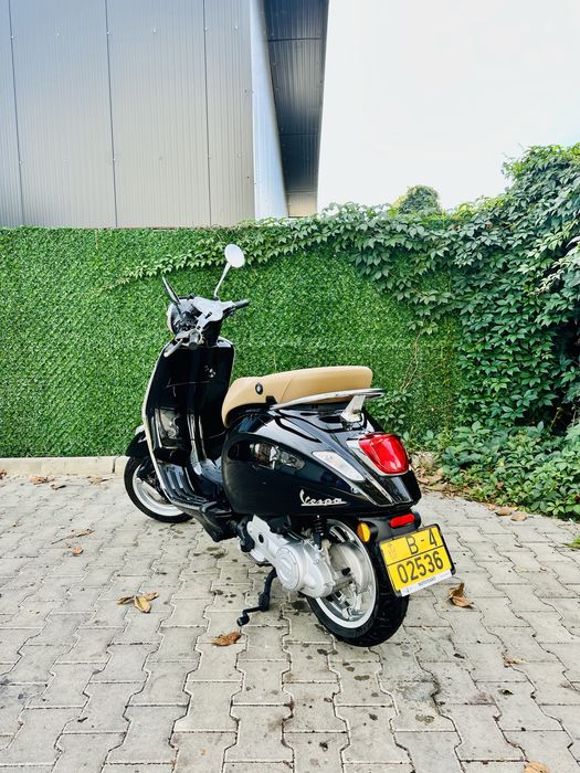 Vespa Primavera 50 / 80 cm3, permis categ B