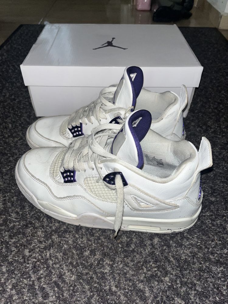 Jordan 4 ‘metallic purple