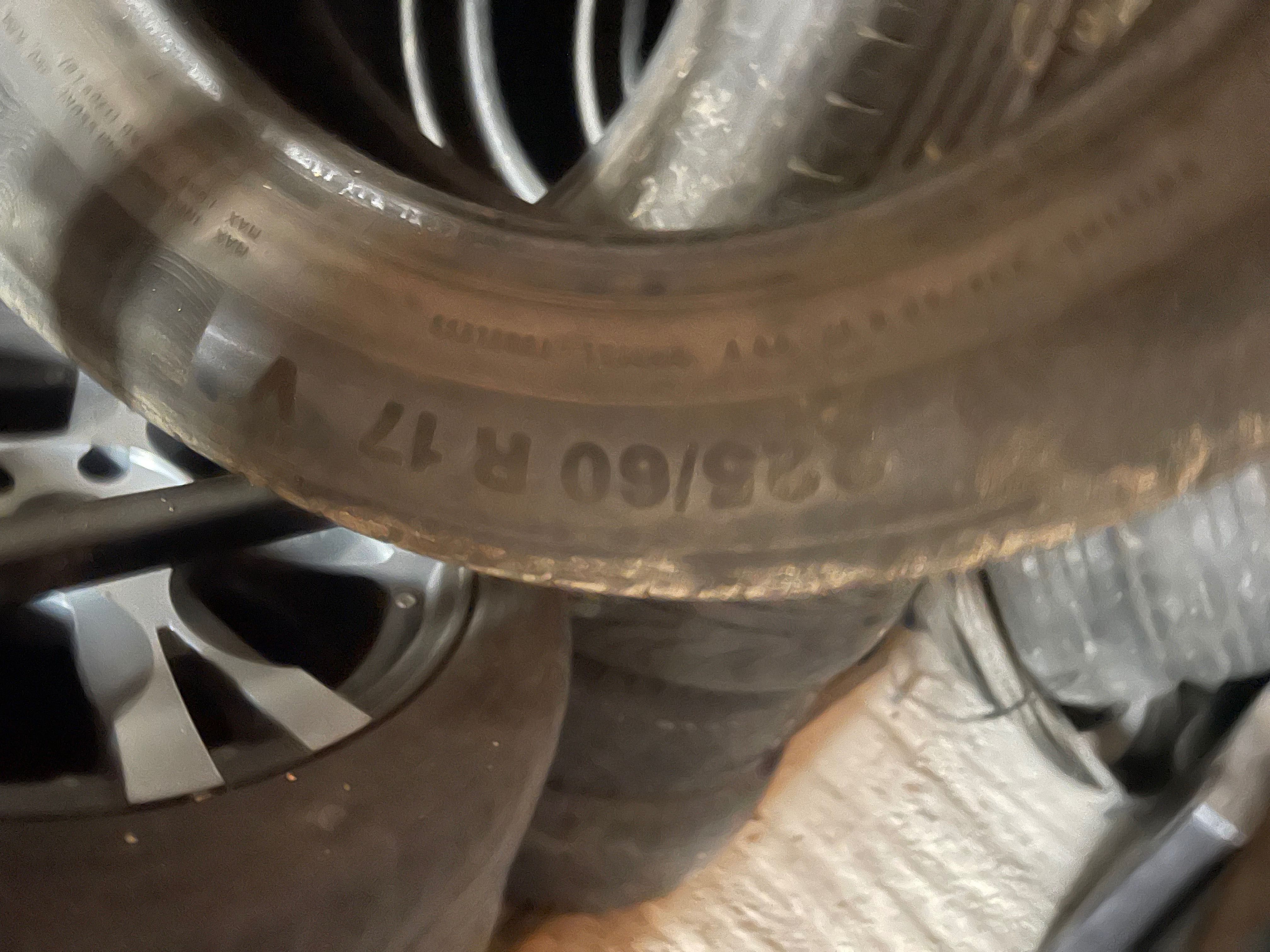 Cauciucuri de vară 225/60/17 continental