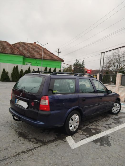 Vând Opel Vectra cu acte valabile.!!