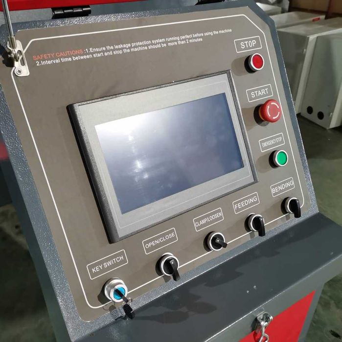 Masina de fasonat otel beton din colac, utilaj confectionat etrieri