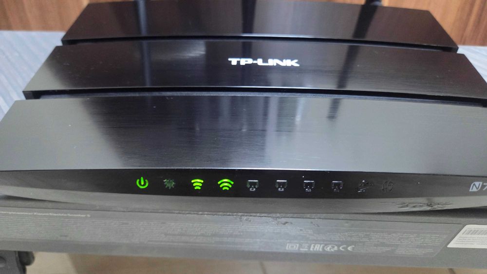 Router Tp-Link n750