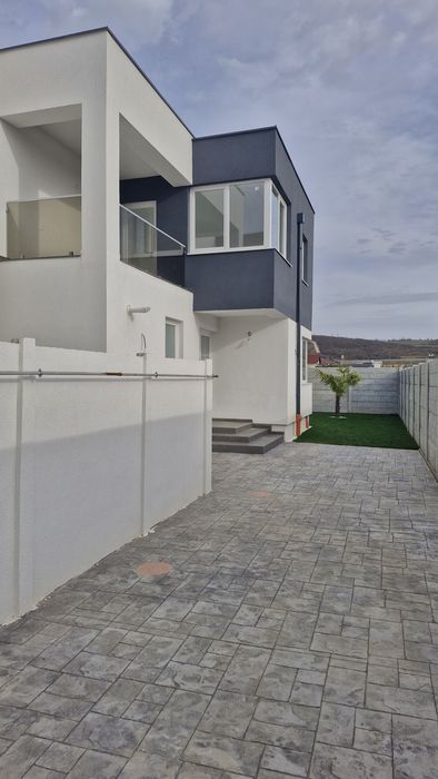 Casa premium cu jacuzzi exterior