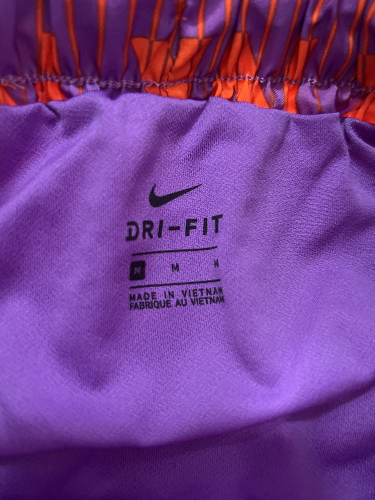 Дамски спортен комлект Nike