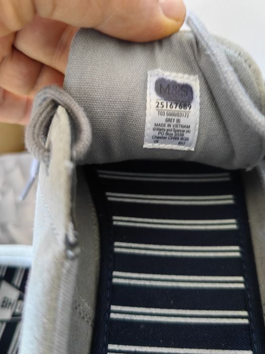 Обувки Marks&Spenc естествена кожа номер42