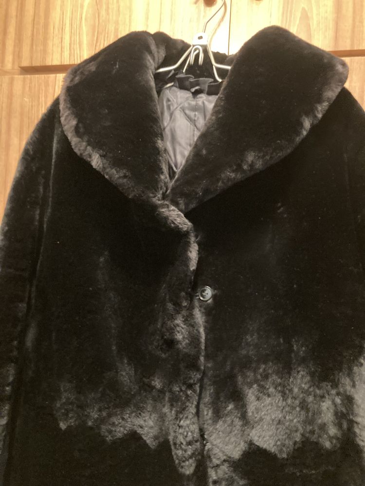 Продам новую цигейковую шубу