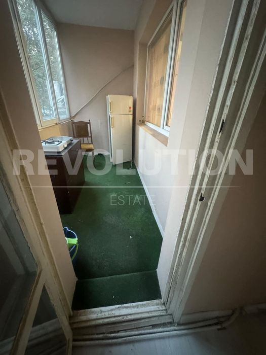 Продава се Четиристаен апартамент в Пловдив, Южен - 90 кв.м за 1489 €/кв.м - Снимка #20