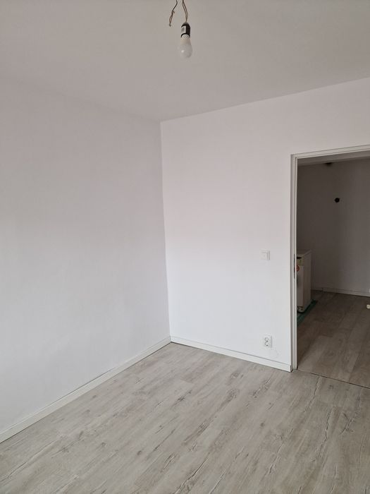 Vând apartament Baciu