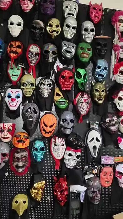 Хэллоуин маски мероприятие