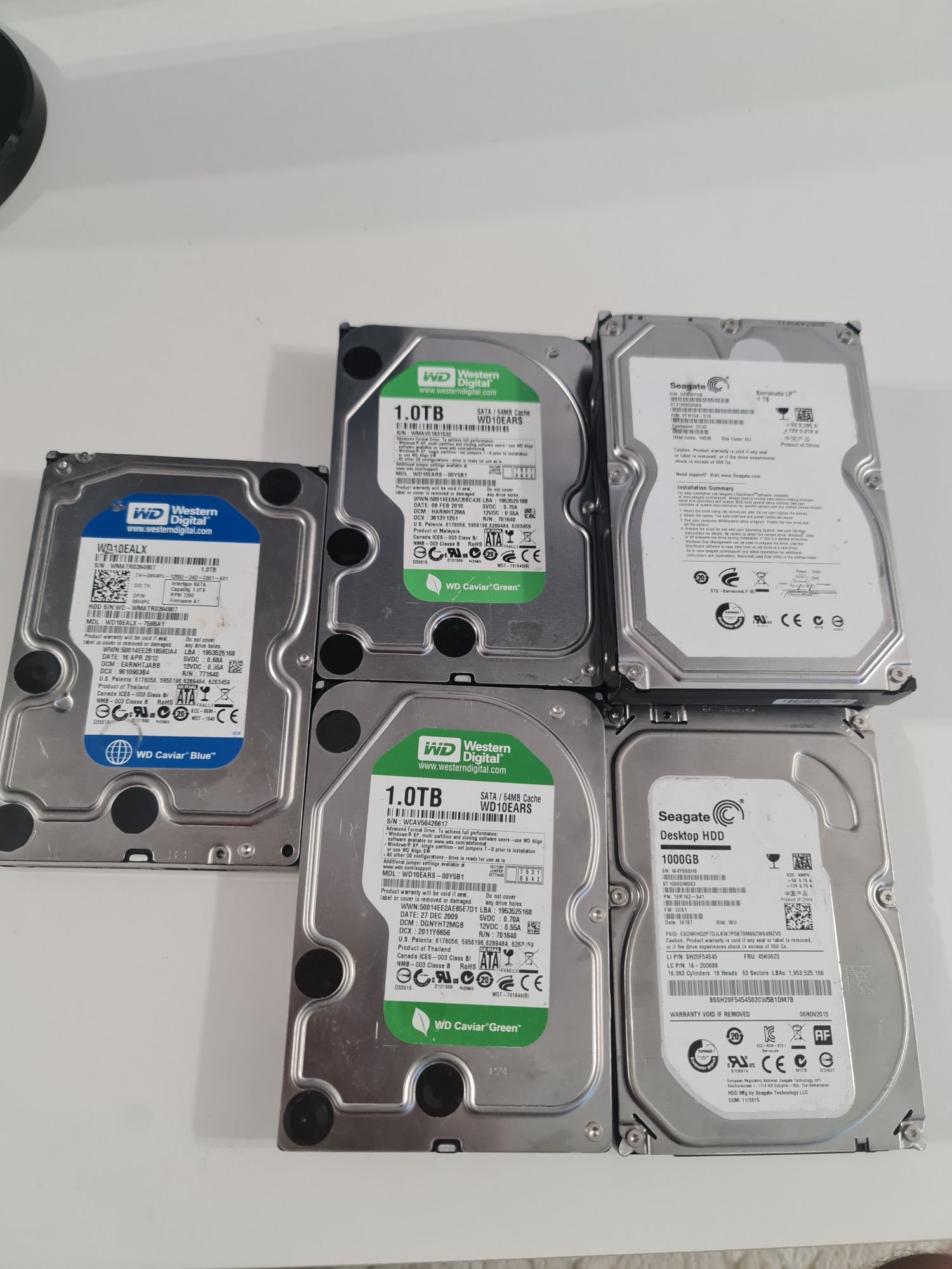 Hard disk uri 1 tb la 65 lei