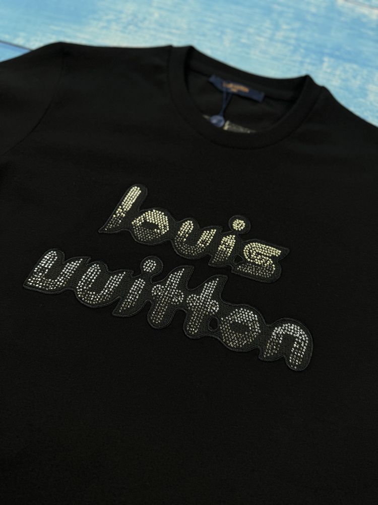 Tricou Louis Vuitton Premium model nou strasuri s-xxl