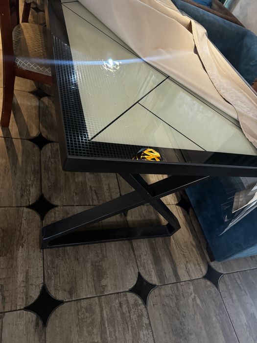 Стол диван мебель на продажу