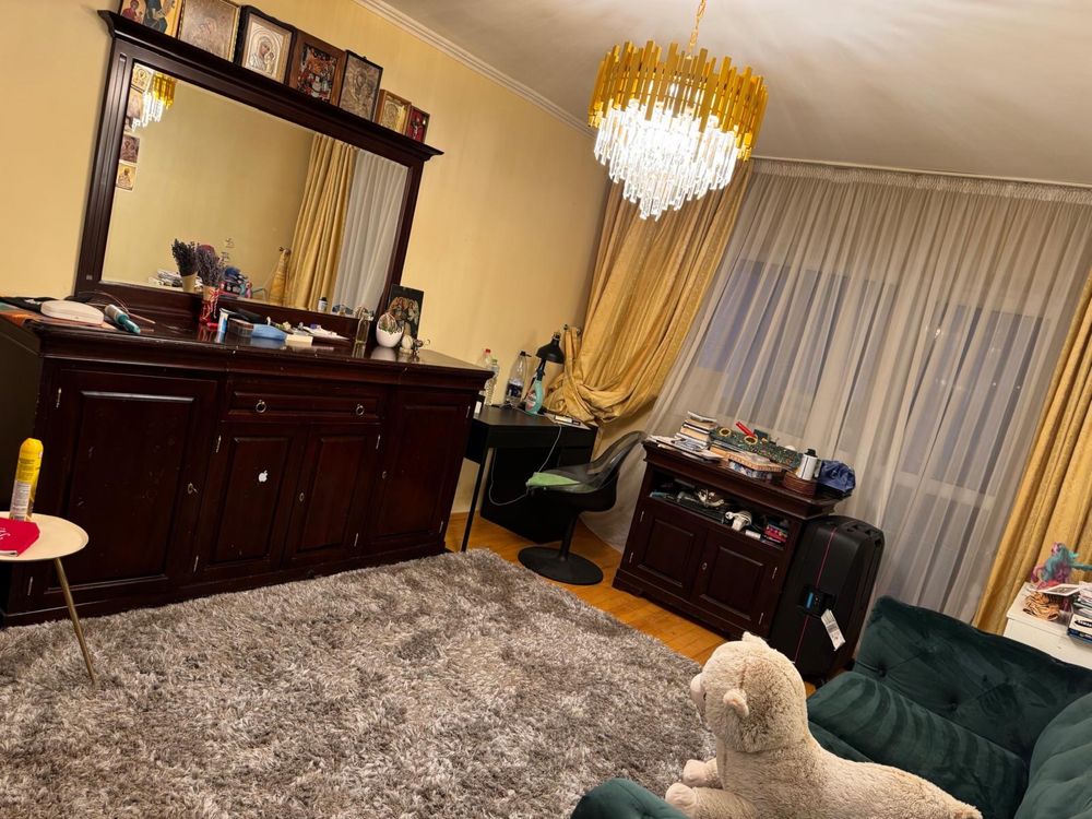 Apartament 3 camere ultracentral, chiar vis-á-vis de UMF