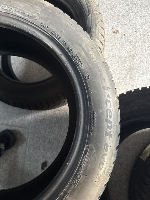 Anvelope de iarna noi 205/55 R17