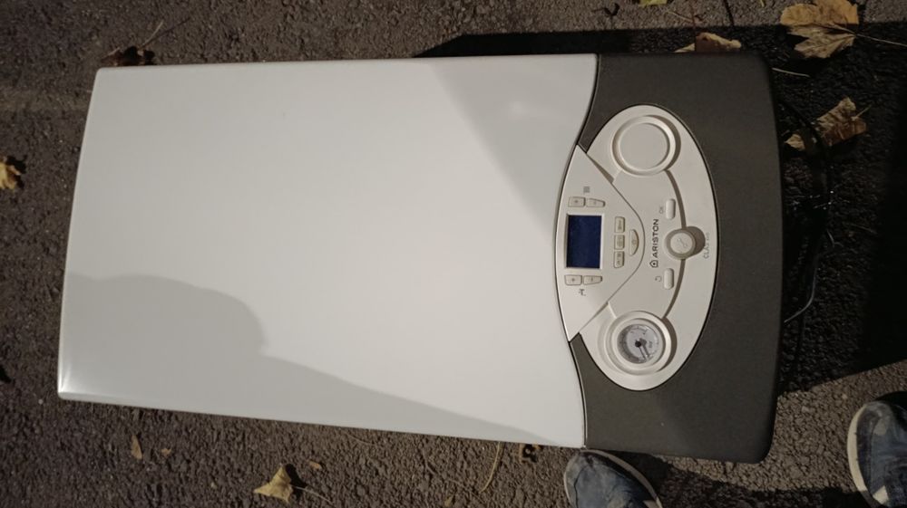 Vând în stare perfectă