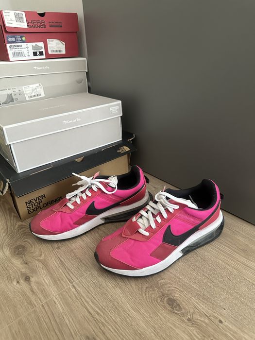 Кроссовки nike, 38 размер, покупали в Стамбуле