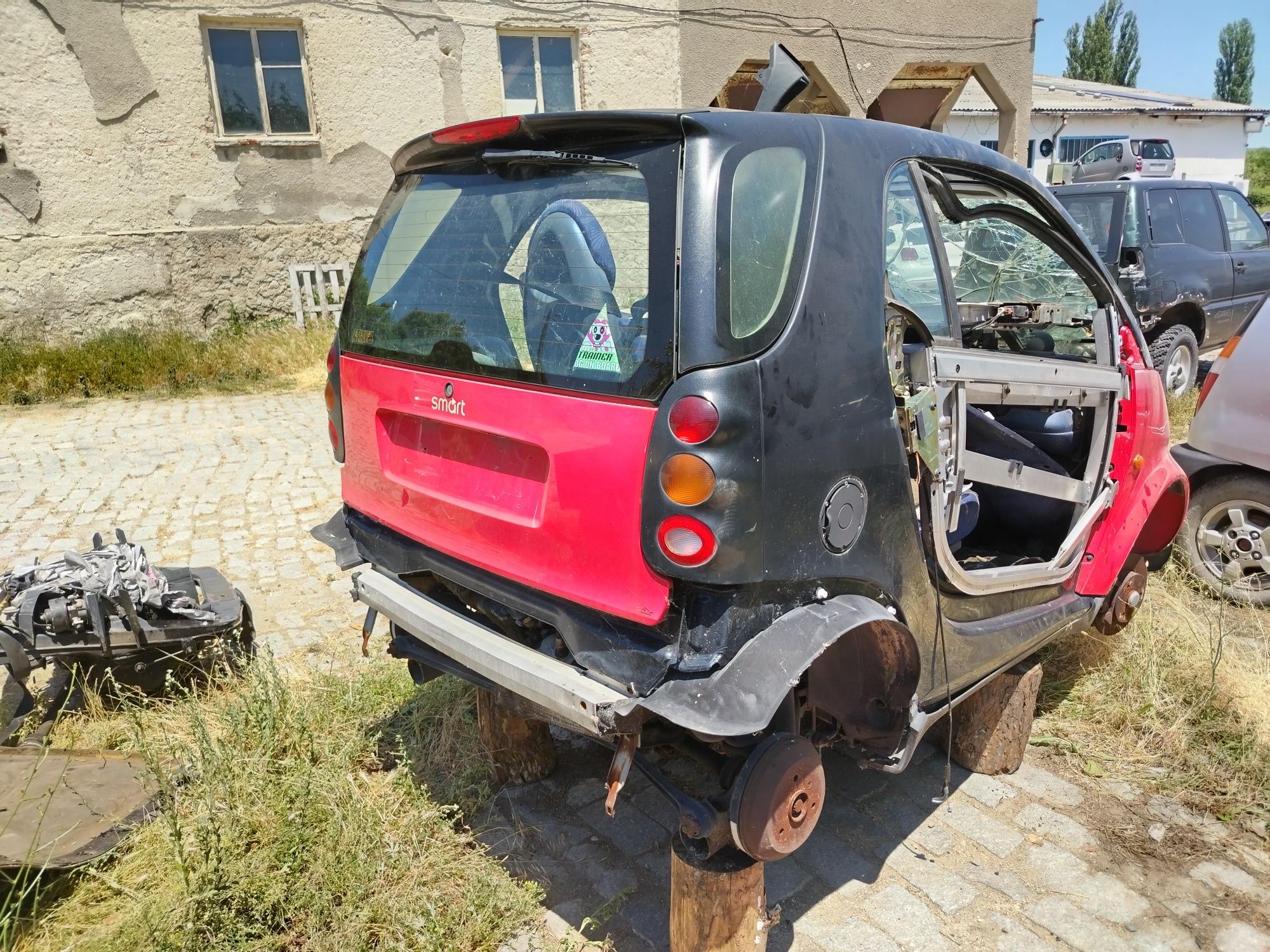 Smart fortwo 0.6 и 0.7 на части