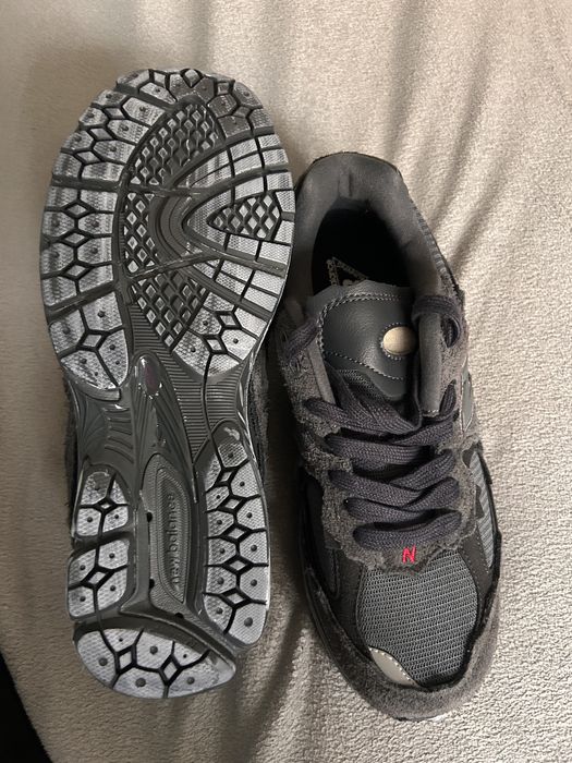 New balance 2002r black phantom