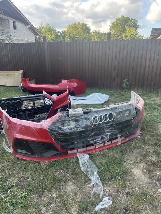 Bara fata Audi A7 C8