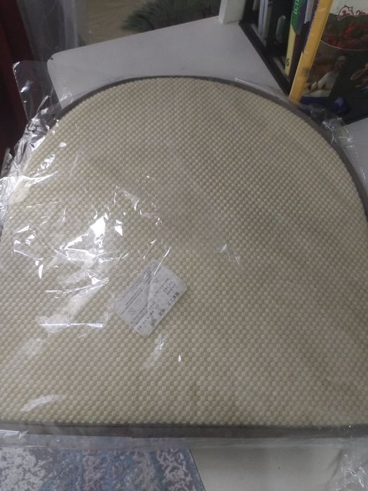 Продам для кухонного стулья.