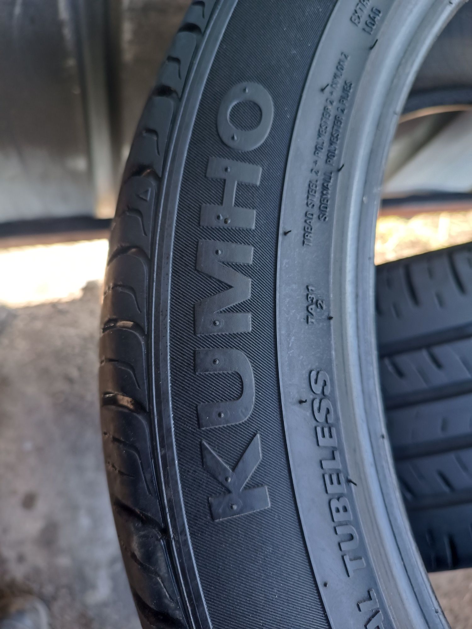 245/45/19 Kumho Дот 2020