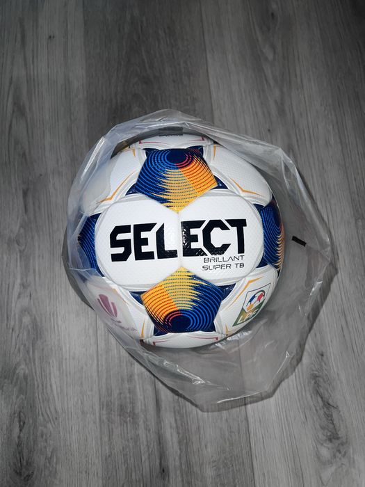 Vând minge de fotbal oficială Superliga 2025/2026