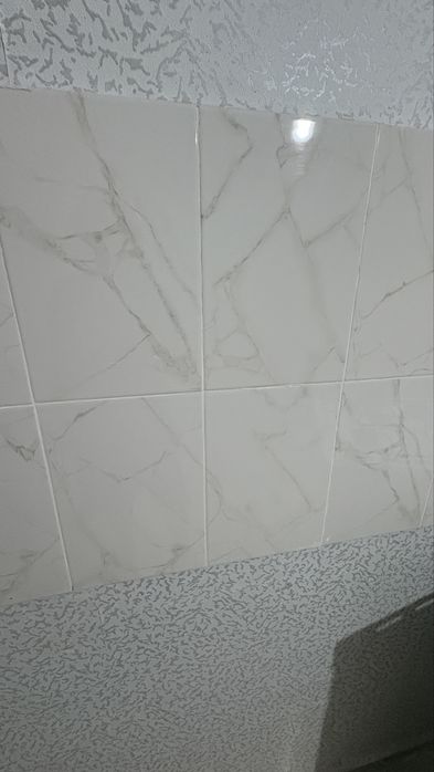 Отдам даром кафель самовывоз