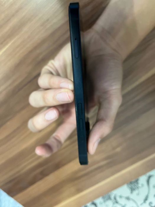 iPhone 13 midnight