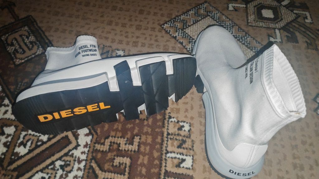 Adidași diesel 44