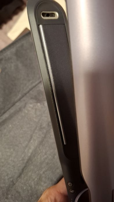 Vând placa de îndreptat parul