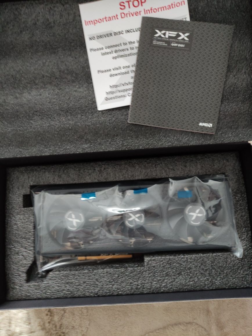 Продам  видеокарту RX6600XT